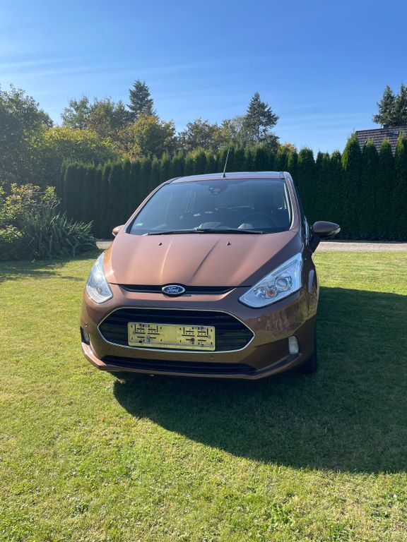Ford B-Max 109.000 km 5.700 € Juliusburg 21483