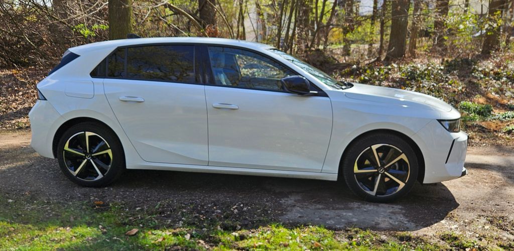 Opel Astra 19.000 km 19.500 &euro; Hann. Münden 34346