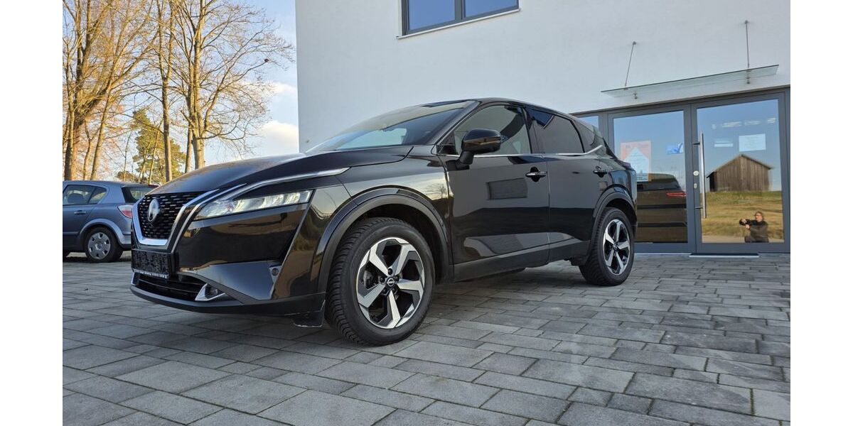 Nissan Qashqai 22.300 km 24.350 &euro; Schierling 84069