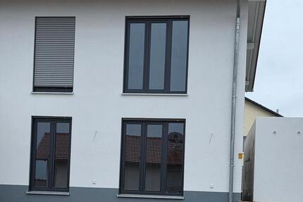 Haus Simbach - 5 Zimmer, 157 m&sup2;, 1.300&euro; | Angebot:26634668