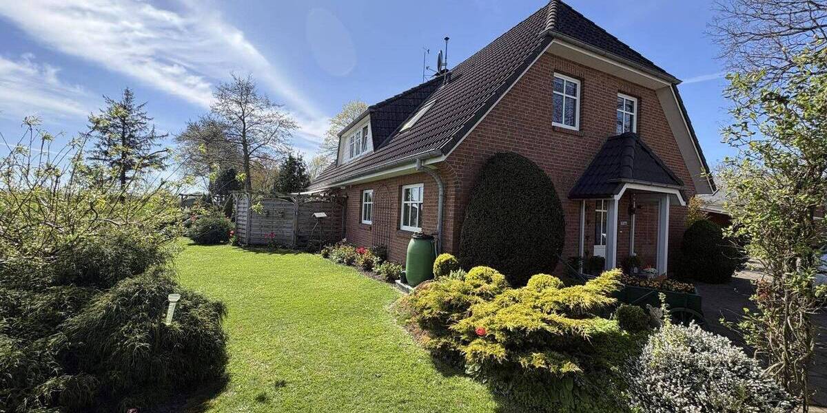 Mehrfamilienhaus, Wohnhaus Risum-Lindholm Lindholm - 9 Zimmer, 301 m&sup2;, 479.000&euro; | Angebot:26392122