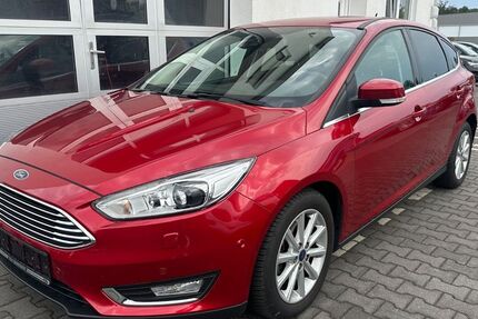 Ford Focus 53.700 km 11.990 &euro; Mahlow 15831