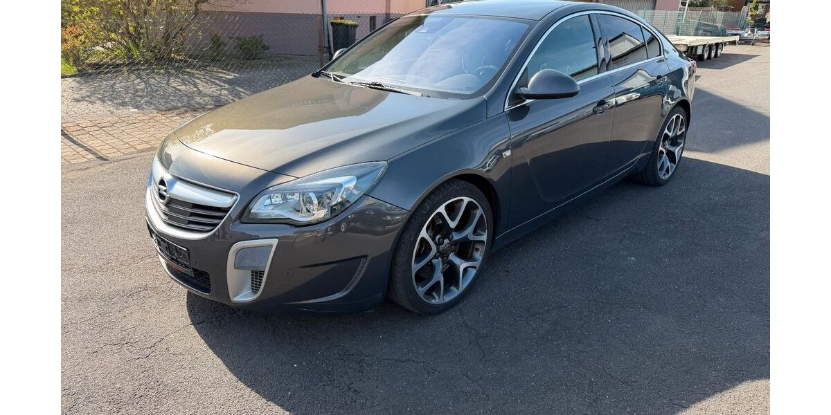 Opel Insignia 124.354 km 12.999 &euro; Girod bei Montabaur 56412