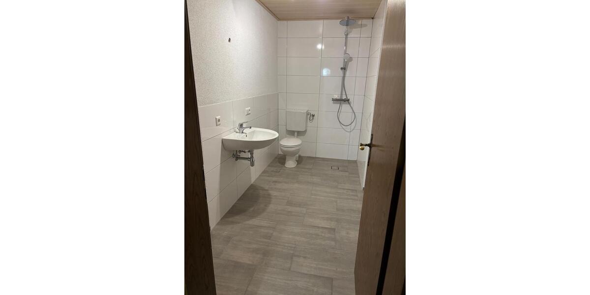 3 Zimmer EG Wohnung 3 zimmer