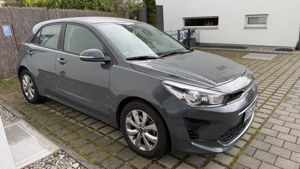 Kia Rio 33.000 km 15.000 &euro; Bad Aibling 83043