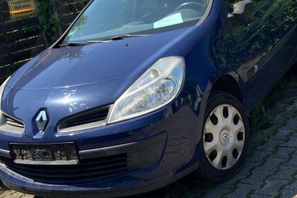 Renault Clio 128.000 km 2.450 &euro; Brackenheim 74336