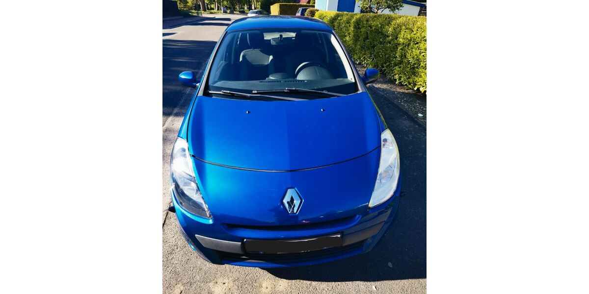 Renault Clio 111.100 km 3.500 &euro; Brunsbüttel 25541