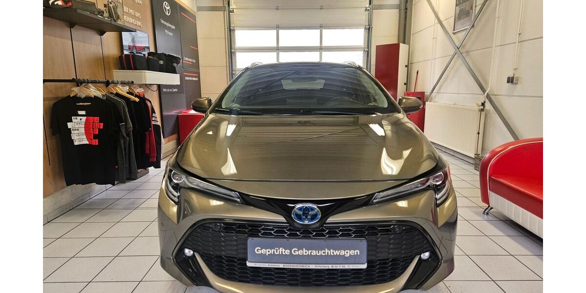 Toyota Corolla 87.662 km 19.990 &euro; Wittenberg 06886
