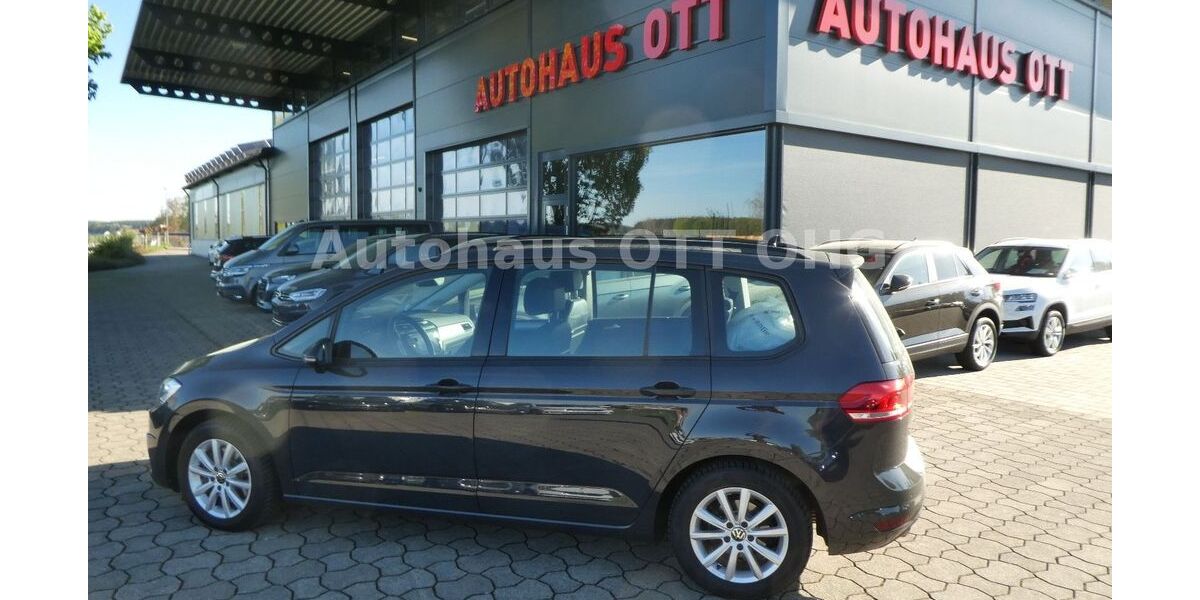 VW Touran 88.299 km 28.550 &euro; Eberhardzell-Mühlhausen 88436