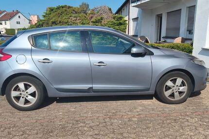 Renault Megane 182.587 km 5.500 &euro; Schiffweiler 66578