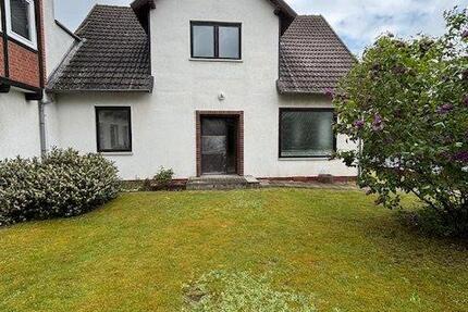 Haus Braunschweig Wabe-Schunter-Beberbach - 5 Zimmer, 147 m&sup2;, 882&euro; | Angebot:26440416