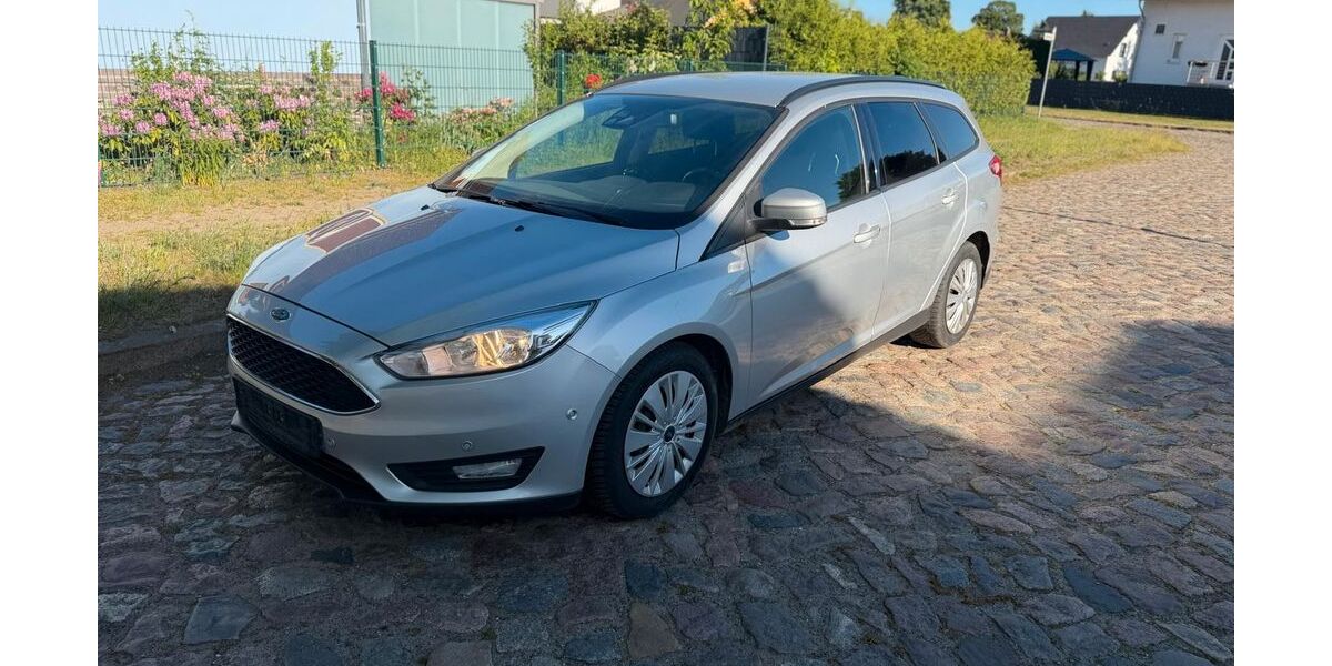 Ford Focus 333.000 km 3.350 &euro; Löwenberger Land OT Teschendorf 16775