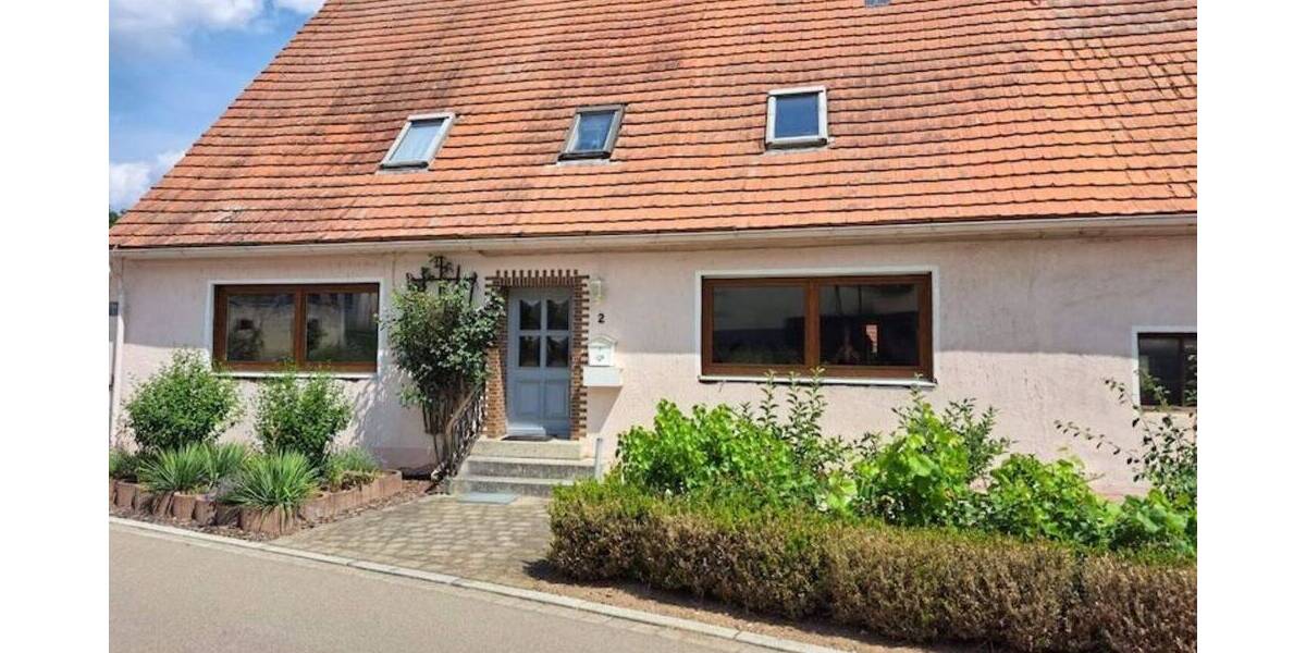 Bauernhaus, Landhaus Wassertrüdingen - 1 Zimmer, 335 m&sup2;, 199.000&euro; | Angebot:25769599