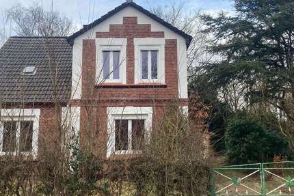 Haus zum Kaufen in Breklum 149.000 € 121 m²