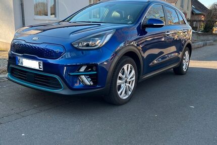 Kia Niro 48.950 km 18.500 &euro; Köln 50765