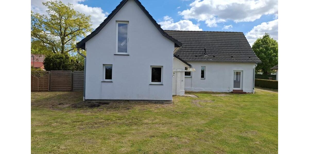 Einfamilienhaus Pampow - 7 Zimmer, 170 m&sup2;, 370.000&euro; | Angebot:26745233
