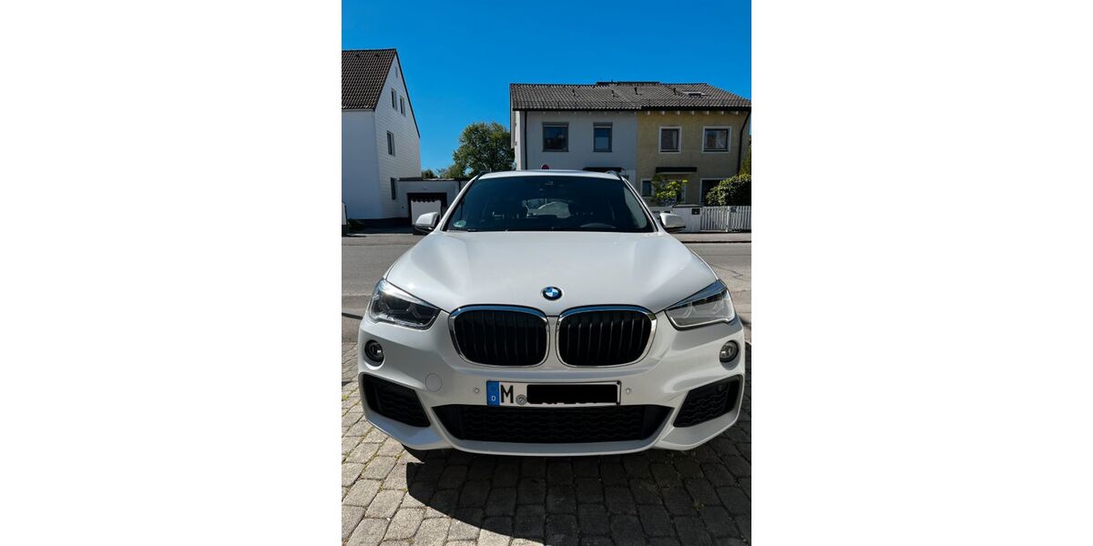 BMW X1 99.000 km 19.490 &euro; München 80997