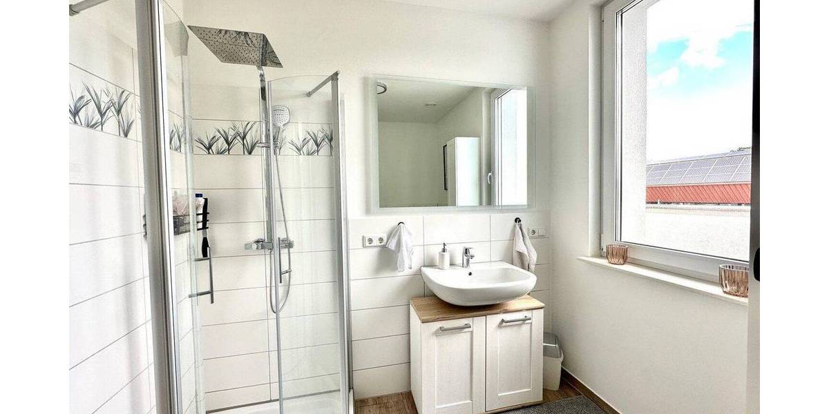 Etagenwohnung Hildesheim Ochtersum - 2 Zimmer, 77 m&sup2;, 980&euro; | Angebot:26906401