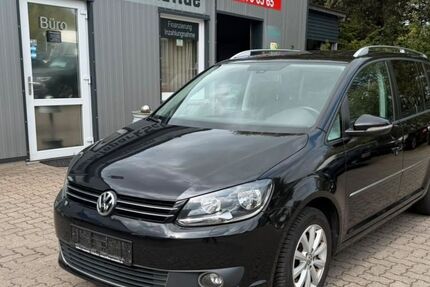 VW Touran 220.000 km 7.999 &euro; Itzehoe 25524