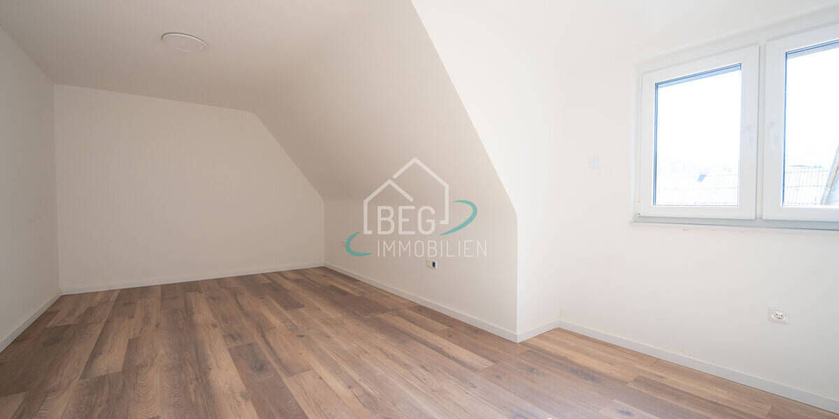 Mehrfamilienhaus, Wohnhaus Gaildorf / Eutendorf Eutendorf - 6 Zimmer, 114 m&sup2;, 379.000&euro; | Angebot:26389075