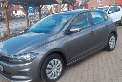 VW Polo 81.800 km 10.950 &euro; Meldorf 25704