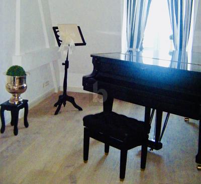 JUWEL IN BESTER LAGE MIT WASSERBLICK - Dachgeschoßwohnung Stralsund | Angebot:27341303