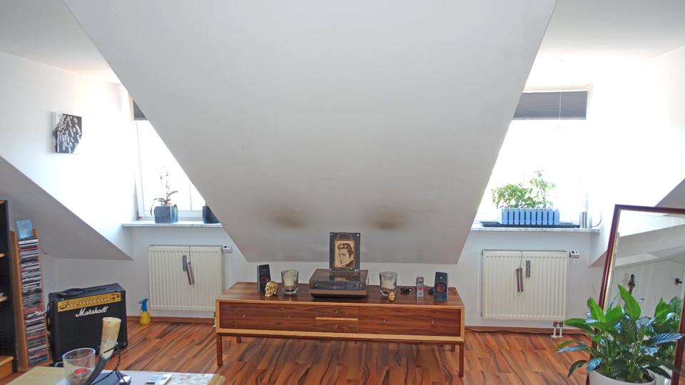 Dachgeschoßwohnung Wolfratshausen - 1.5 Zimmer, 42 m&sup2;, 265.000&euro; | Angebot:27114924