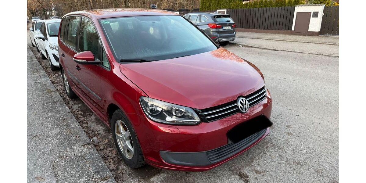 VW Touran 188.000 km 3.999 &euro; Hohenlinden bei München 85664