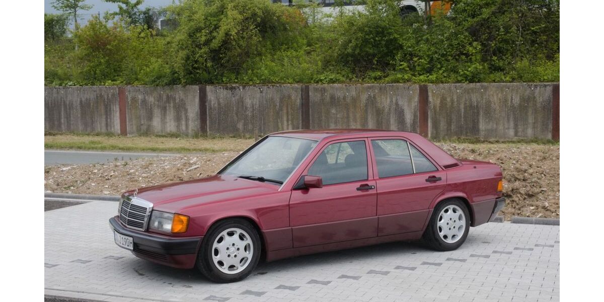 Mercedes-Benz 190 159.900 km 6.850 &euro; Geseke 59590