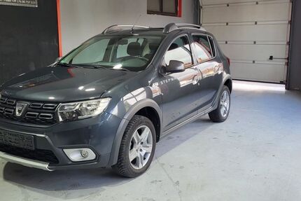 Dacia Sandero 50.750 km 9.490 &euro; Gelnhausen 63571
