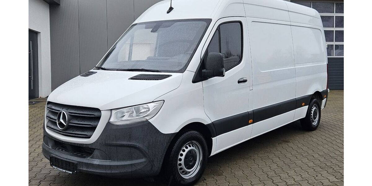 Mercedes-Benz Sprinter 208.909 km 18.921 € Halle (Westf) 33790