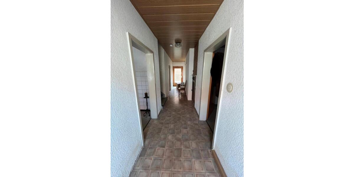 Einfamilienhaus Ostheim vor der Rhön Ostheim v.d.Rhön - 6 Zimmer, 82 m&sup2;, 99.000&euro; | Angebot:24859565