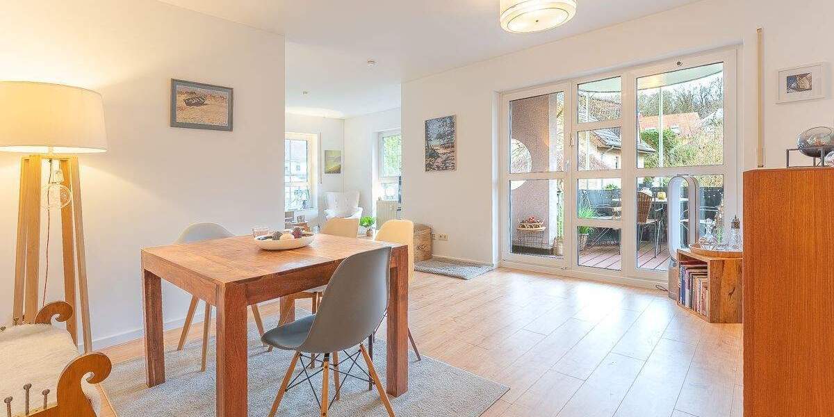 Etagenwohnung Kassel / Harleshausen Harleshausen - 3 Zimmer, 96 m&sup2;, 295.000&euro; | Angebot:25387645