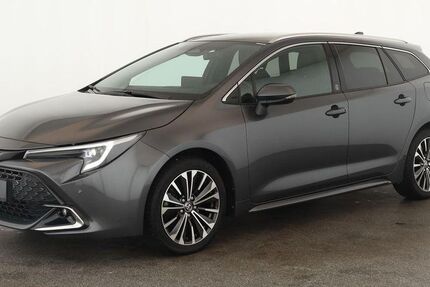 Toyota Corolla 54.200 km 24.984 &euro; Düsseldorf 40233