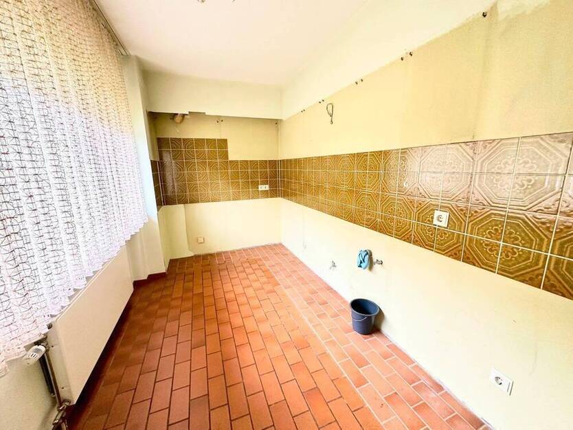 Familienfreundliches Reihenendhaus: 4 SchlafZimmer, Garten, Garage mit viel Platz & Potenzial