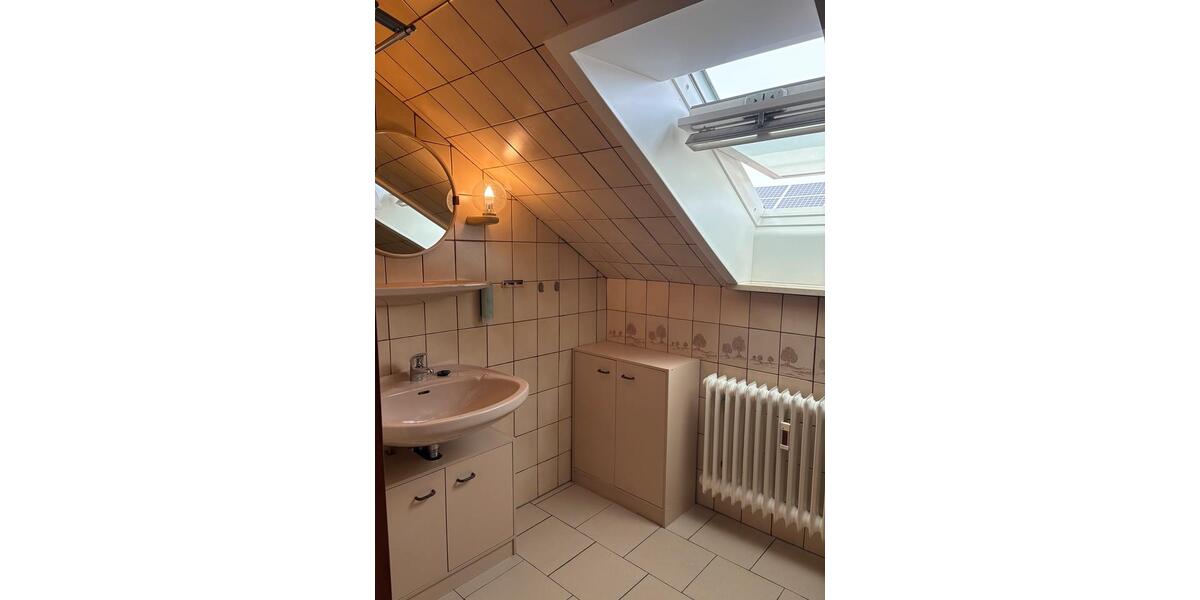 Dachgeschoßwohnung Wemding - 3 Zimmer, 65 m&sup2;, 700&euro; | Angebot:25932542