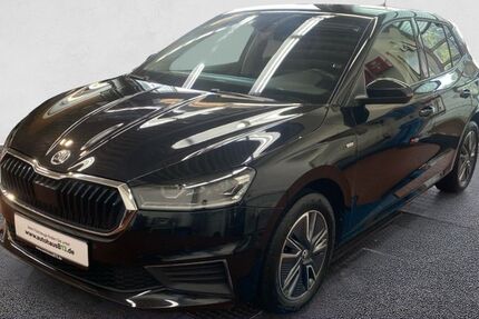 Skoda Fabia 76.200 km 16.190 &euro; Karlskron-Brautlach 85123