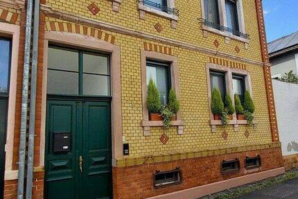 Haus Mühlheim - 6 Zimmer, 157 m&sup2;, 445.000&euro; | Angebot:26851621