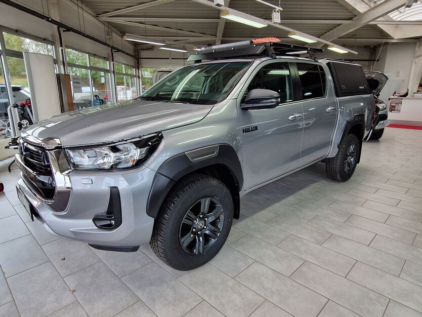 Toyota Hilux 9.899 km 46.890 € Winterberg 59955