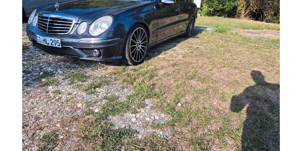 Mercedes-Benz E 350 295.854 km 5.800 &euro; Neresheim 73450