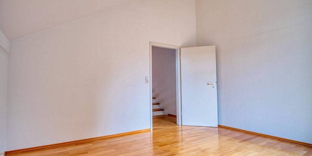 Reihenendhaus Ulm Gögglingen - 4 Zimmer, 95 m&sup2;, 390.000&euro; | Angebot:23981341