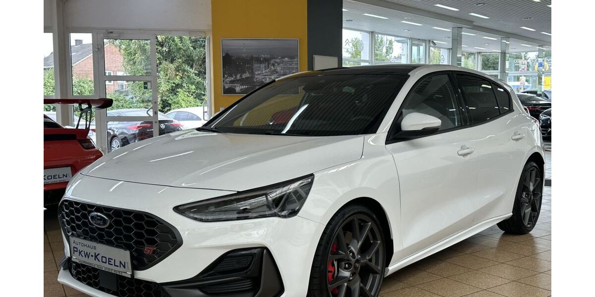 Ford Focus 7.500 km 34.950 &euro; Kerpen 50171