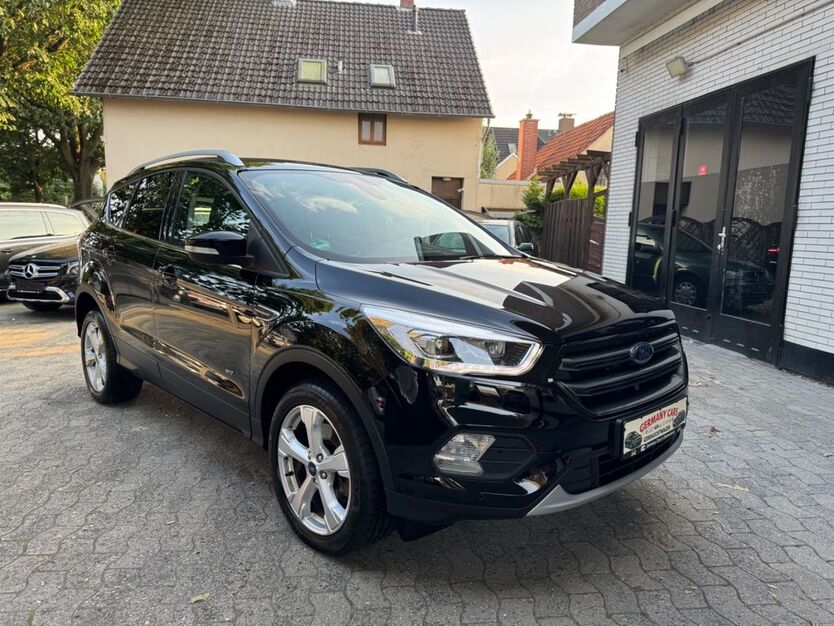 Ford Kuga 152.900 km 13.990 € Delmenhorst 27753