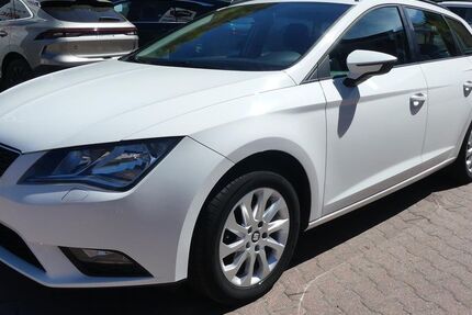 Seat Leon 115.600 km 10.990 &euro; Schneeberg 08289