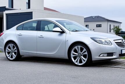 Opel Insignia 88.515 km 6.300 &euro; ingolstadt 85055