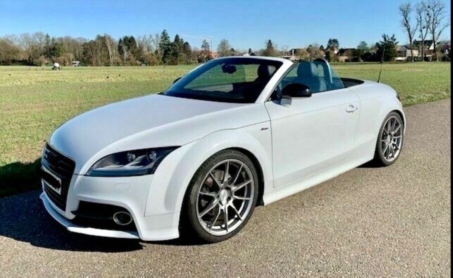 TT
