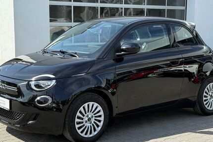 Fiat 500e 21.300 km 19.990 &euro; Bad Arolsen 34454