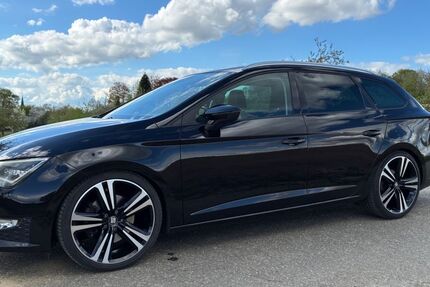 Seat Leon 124.000 km 13.400 &euro; Pörnbach 85309