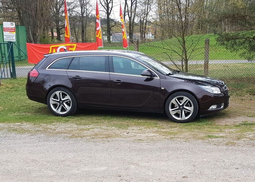 Opel Insignia 115.123 km 8.900 € Calau 03205