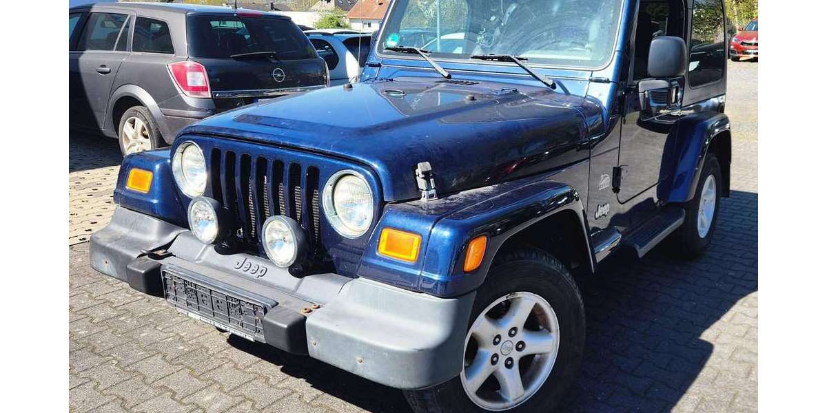 Jeep Wrangler 153.300 km 11.900 &euro; Limburg an der Lahn 65549